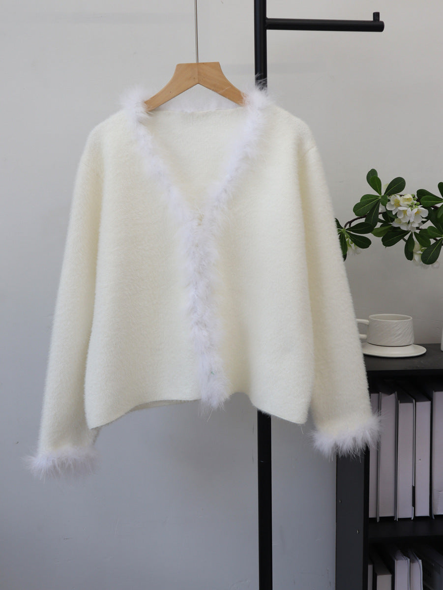 Long sleeved cardigan sweater for women