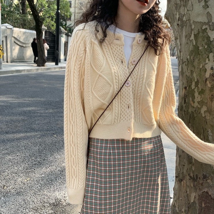 Women's Cable Knit Cardigan Oversized Cropped Sweater Thick Outerwear