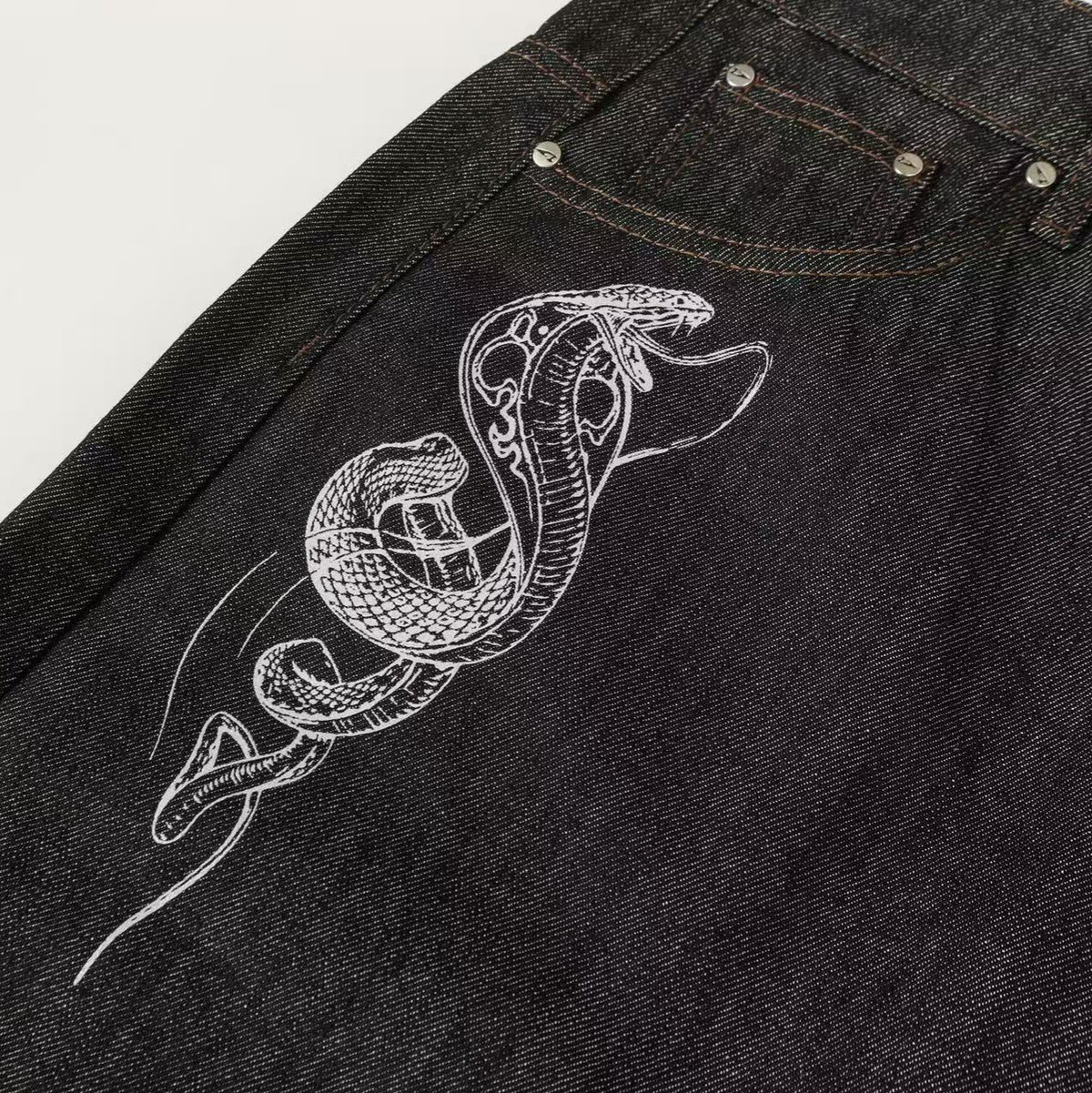 Black straight tube versatile jeans for men