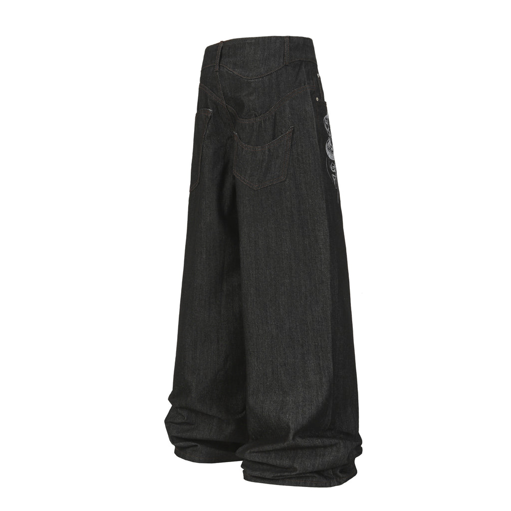 Black straight tube versatile jeans for men