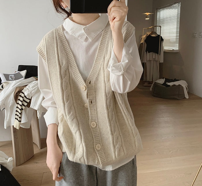 Cable Knit Sleeveless V-Neck Single-Breasted Cardigan Vest, Loose Fit Sweater Vest for Layering
