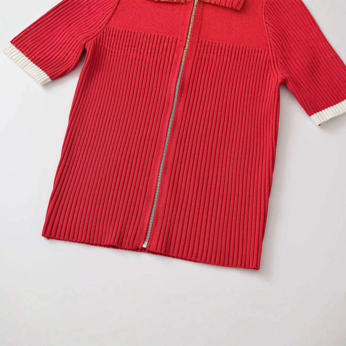 Zipper lapel contrasting cuffs knit sweater for women