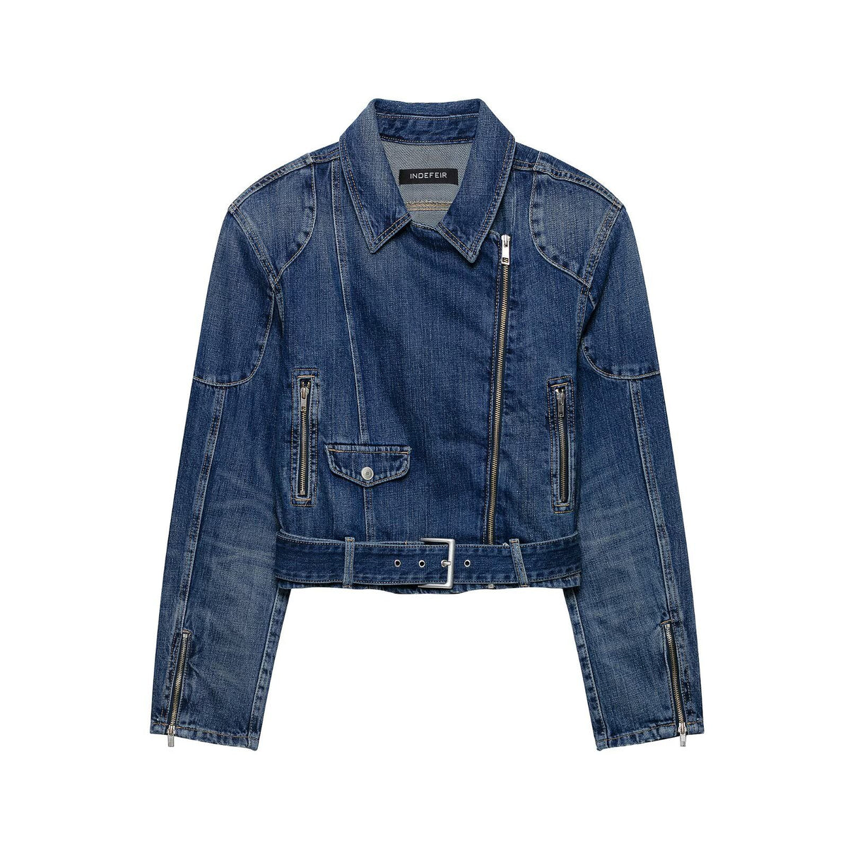 Collar long sleeved jacket