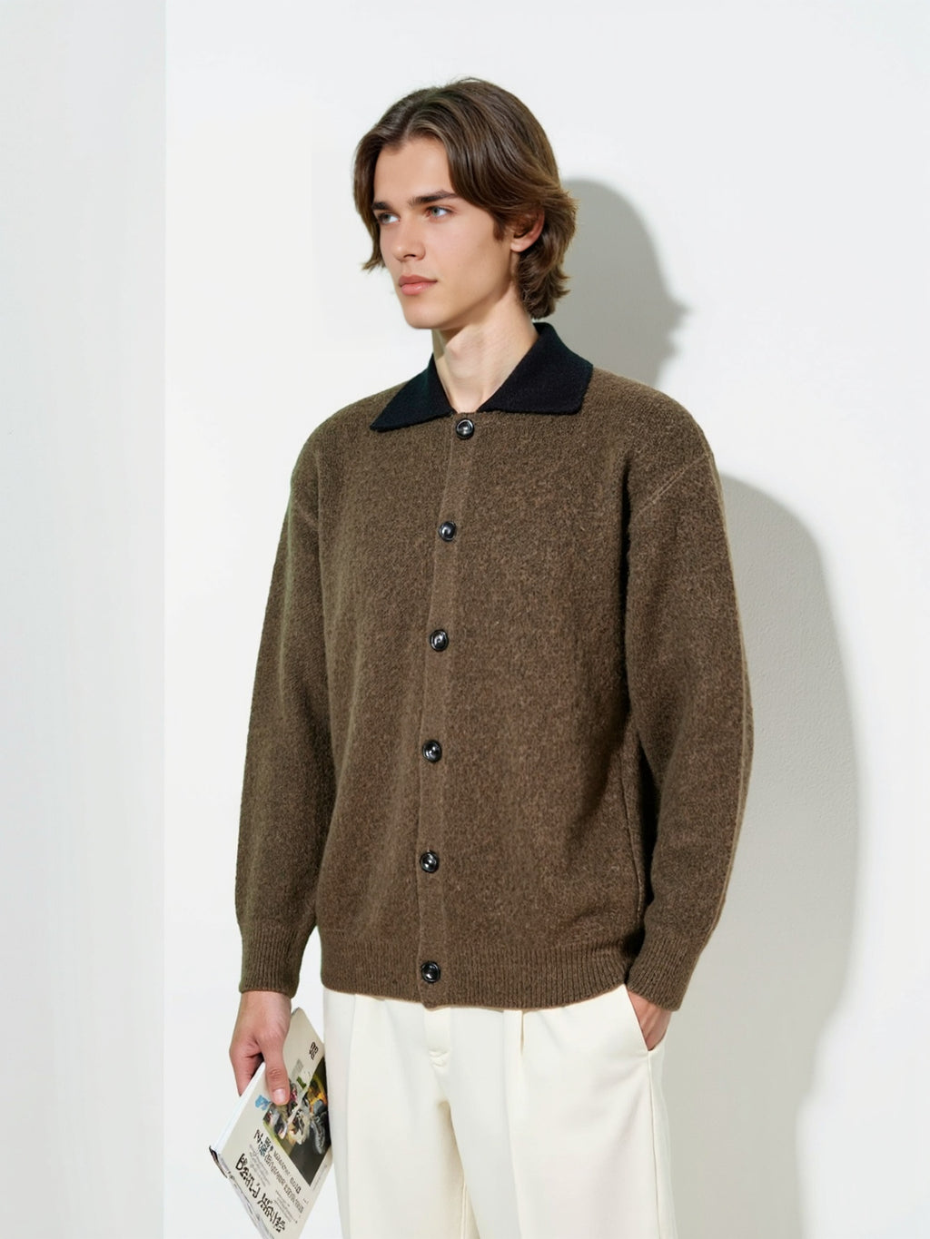 Flip collar contrasting cardigan sweater
