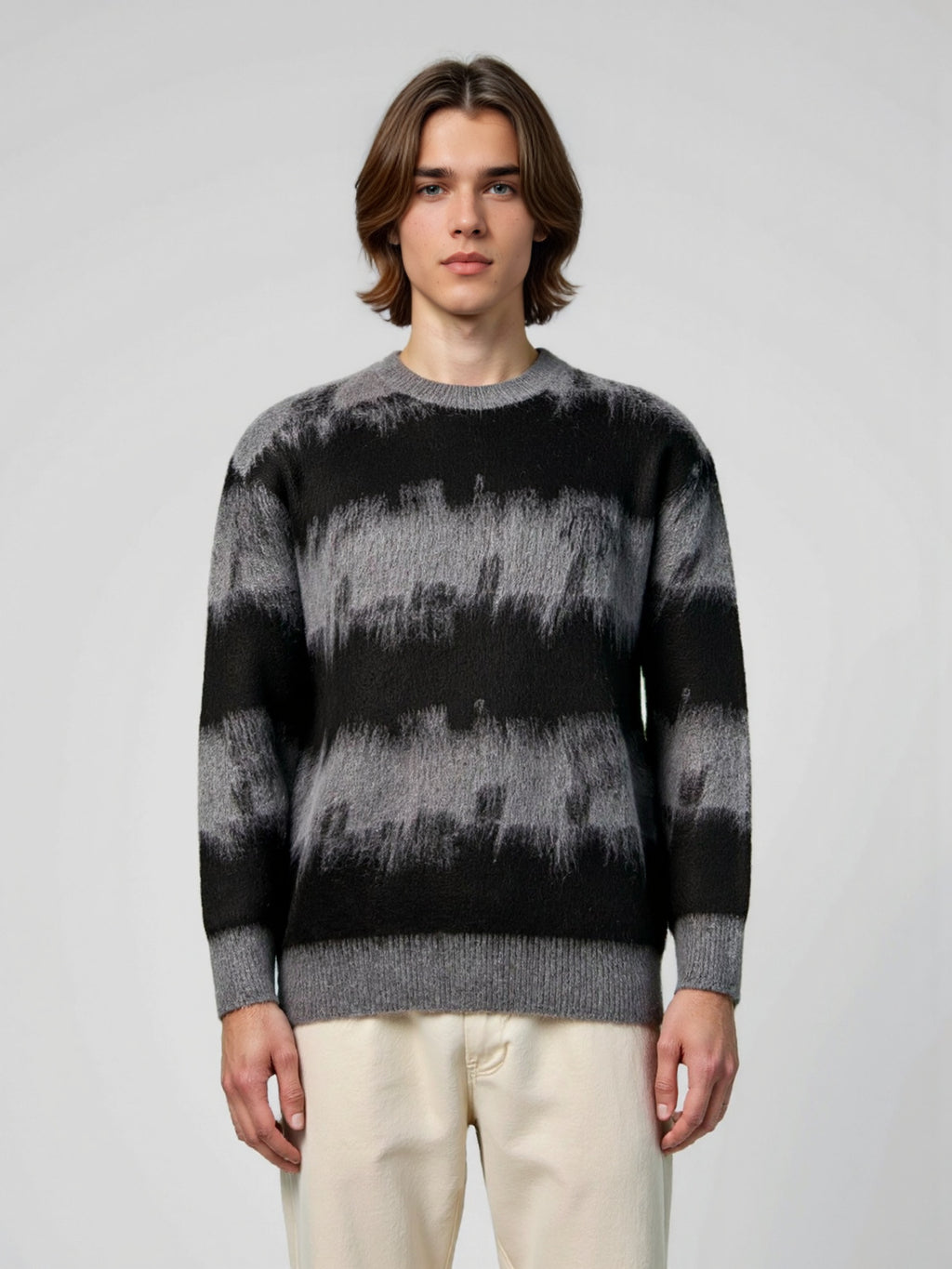 Loose round neck pullover sweater