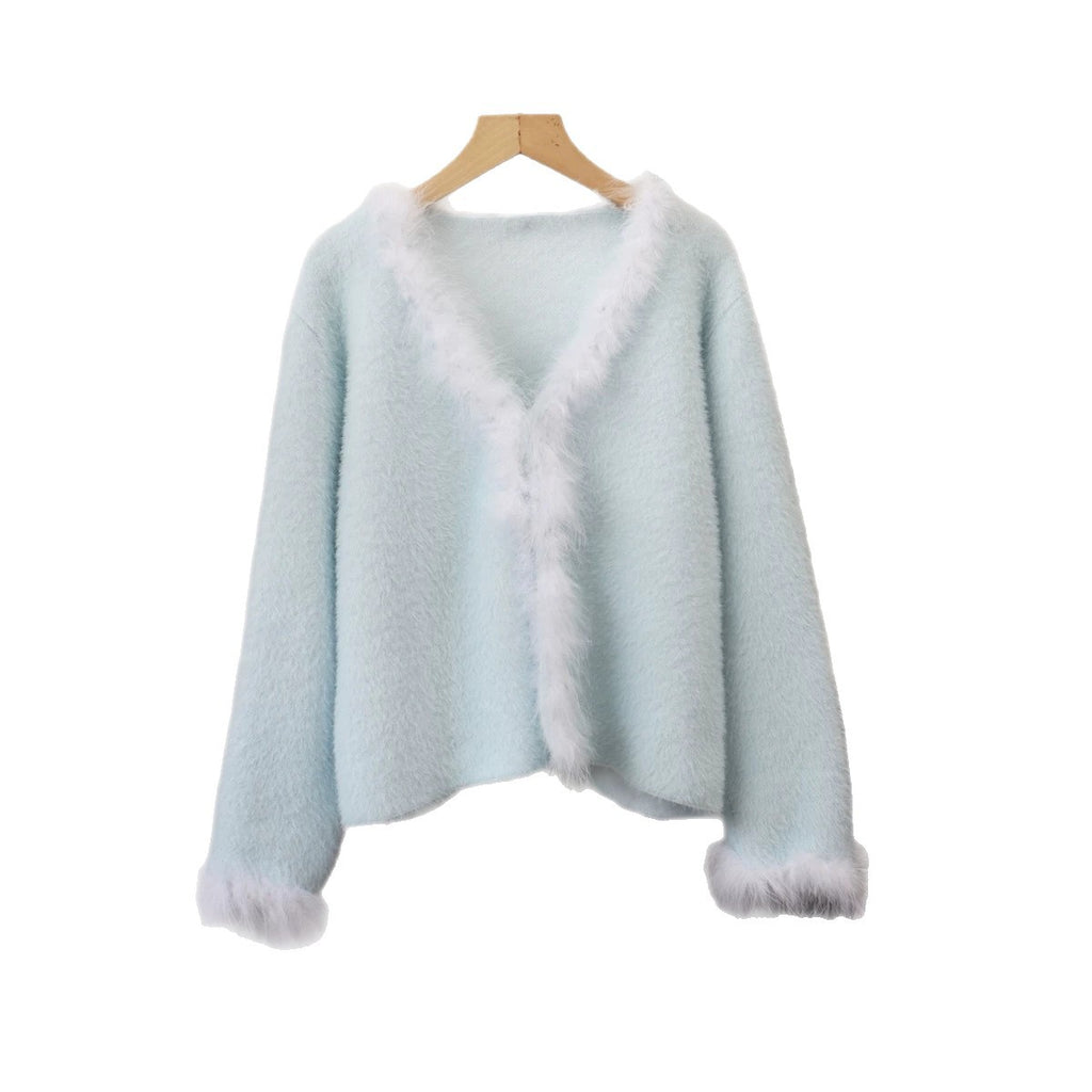 Long sleeved cardigan sweater for women