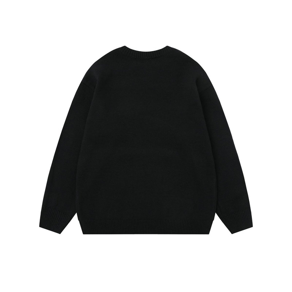 Color gradient letter sweater with contrasting colors