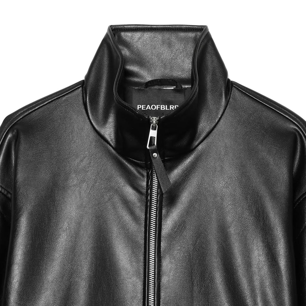 Long sleeved zipper jacket