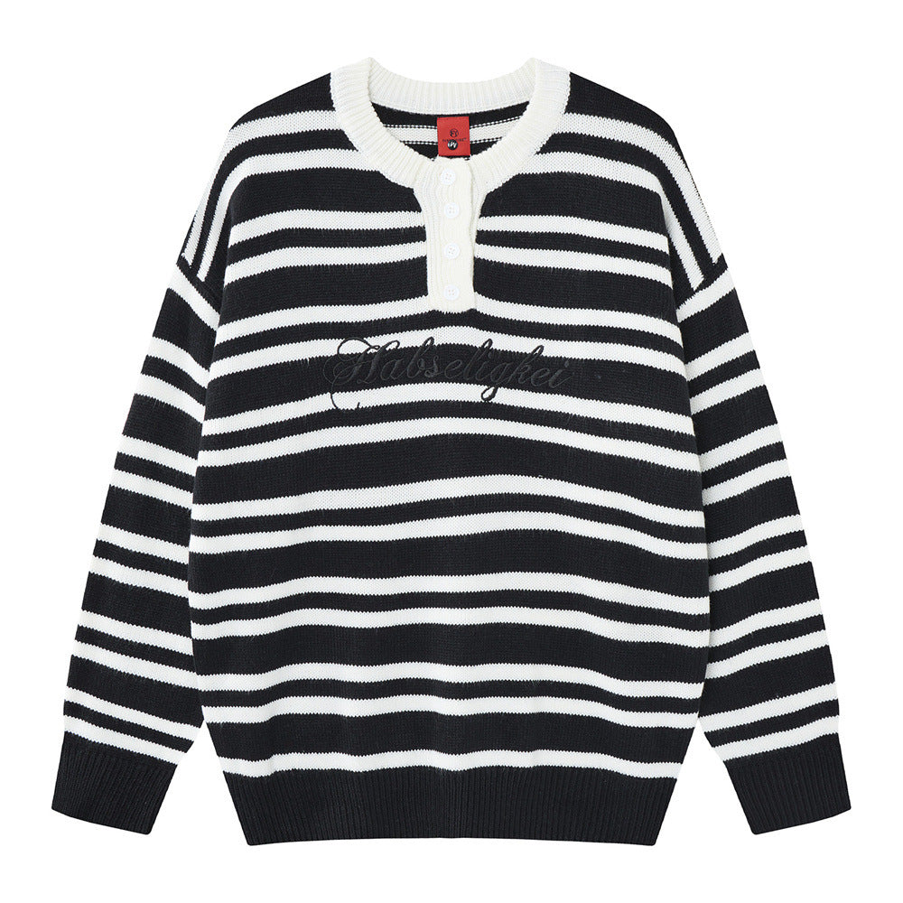 Round neck long sleeved sweater
